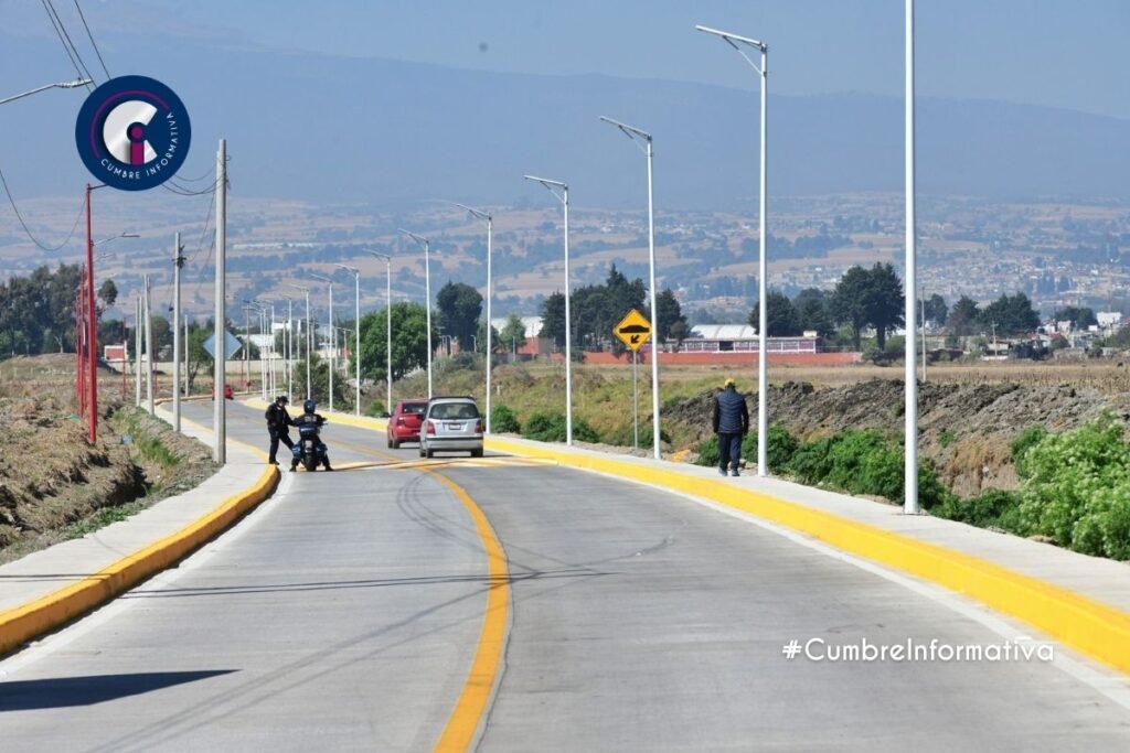 Inauguran pavimentación de la calle Mariano Arrizcobeta en Mexicaltzingo