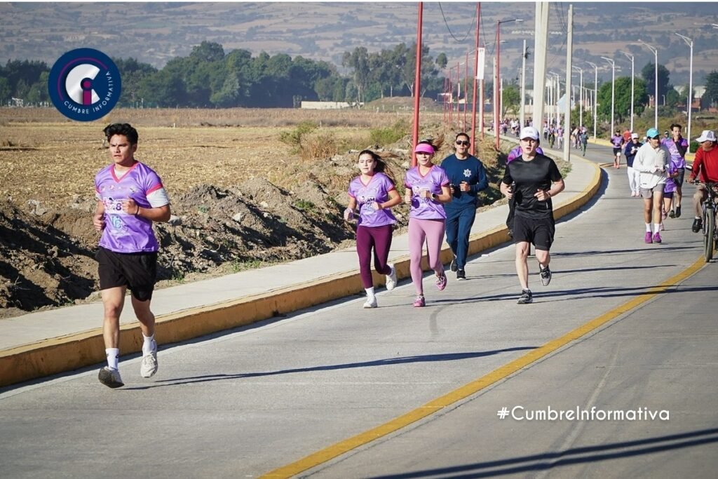 Mexicaltzingo realiza con éxito la Carrera 8M en honor a las mujeres