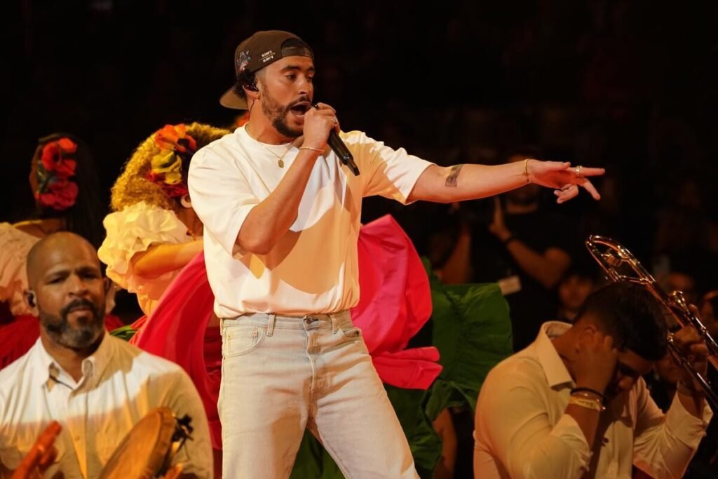 'Bad Bunny protagonizará el medio tiempo del super bowl'