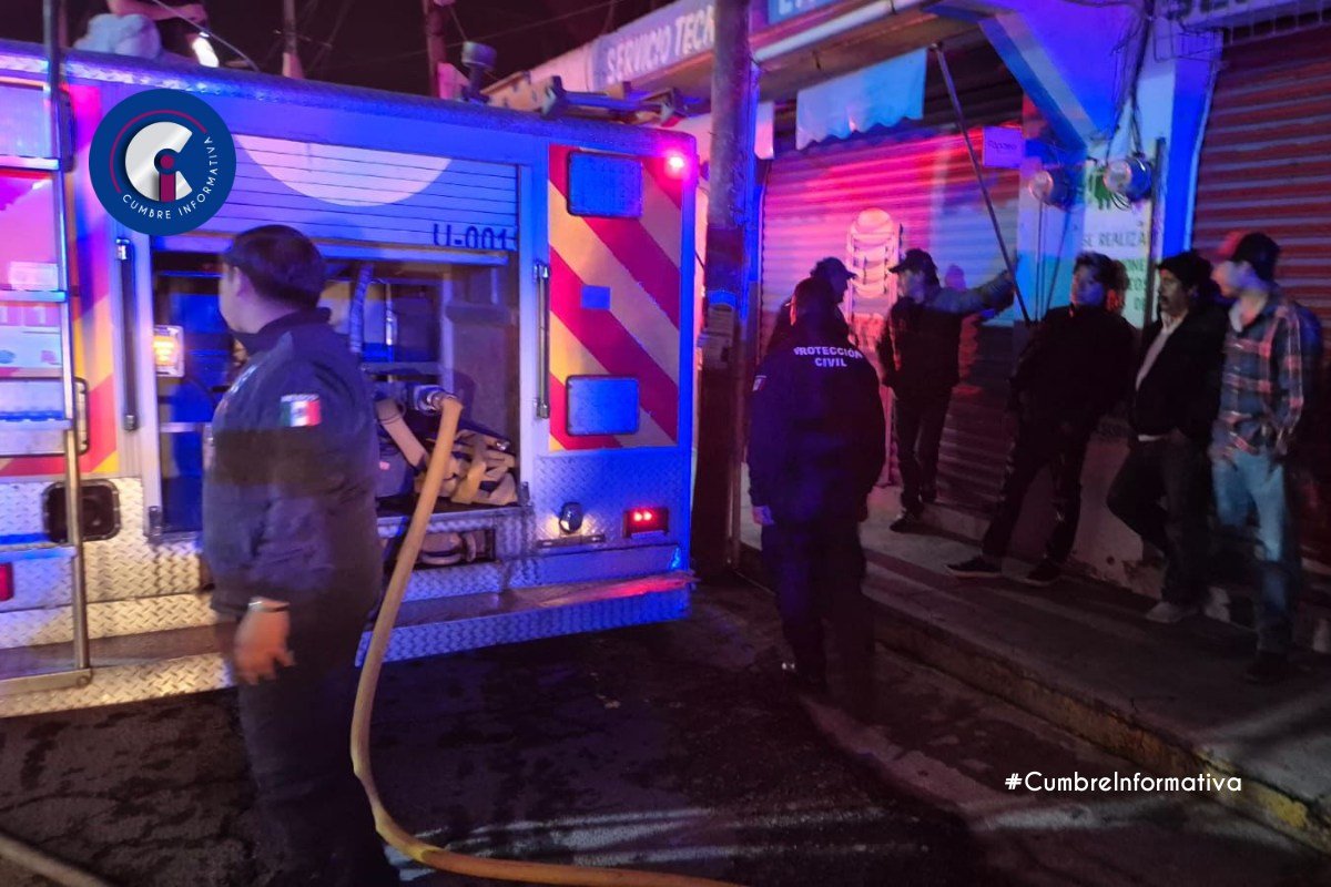'bomberos controlan incendio en casa de San Mateo Atenco'