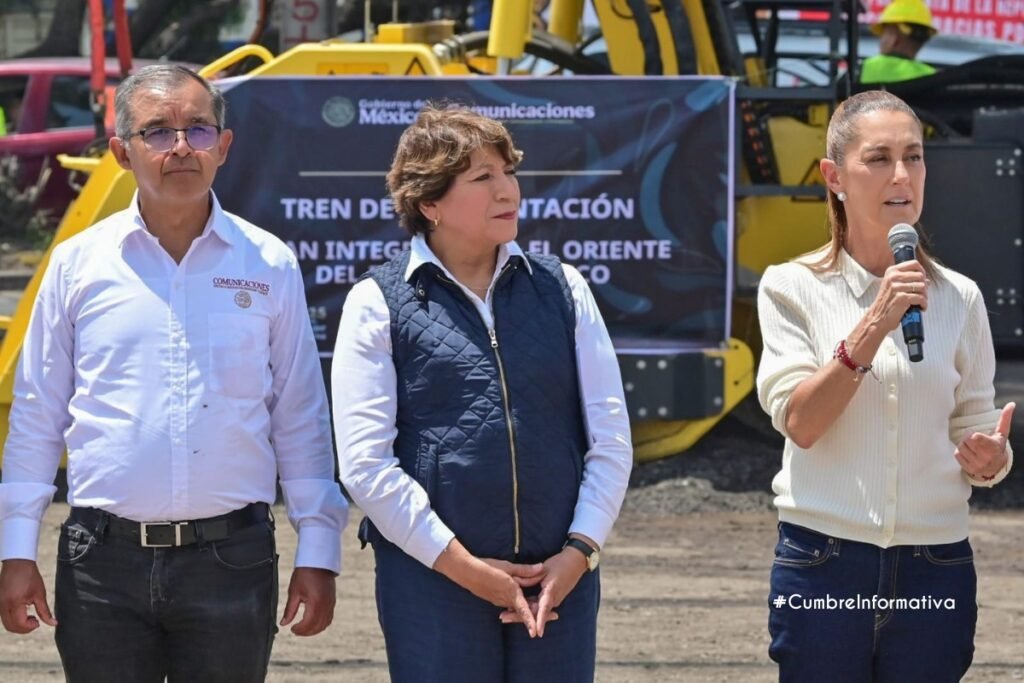 'Claudia Sheinbaum y Delfina Gómez arrancan pavimentación en Edoméx'