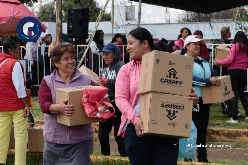 'Fernando Flores intensifica apoyos y obras en Metepec'