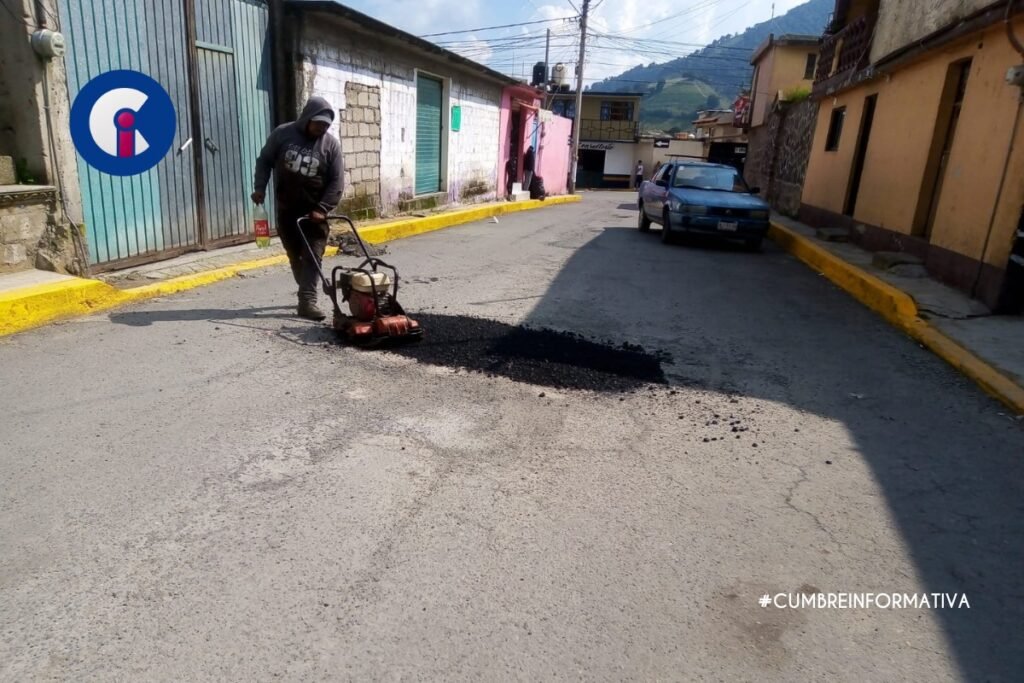 Arranca segunda etapa del Bachetón en Calimaya con mil toneladas de asfalto