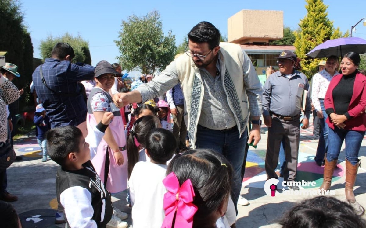 Impulsa Almoloya de Juárez infraestructura educativa y urbana en comunidades rurales