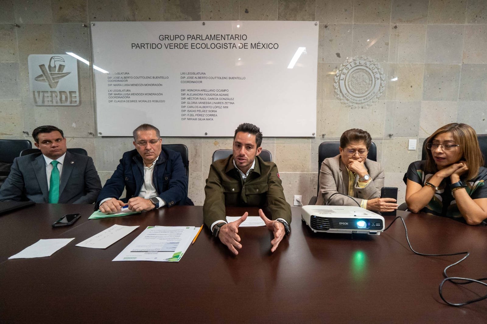 El Verde defiende el derecho a un adiós digno: “Es justicia”, afirma Couttolenc