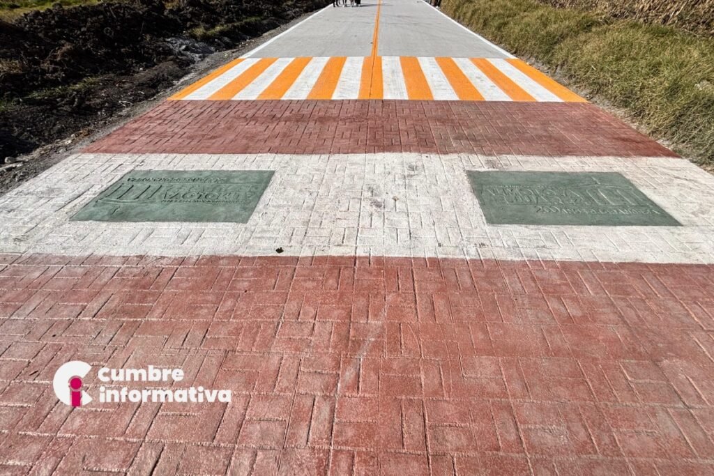 Adolfo Solís entrega carretera en San Agustín Poteje que beneficiará a más de 7,000 personas