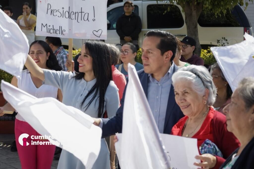 Michelle Núñez entrega ambulancia en Colorines para atención médica segura
