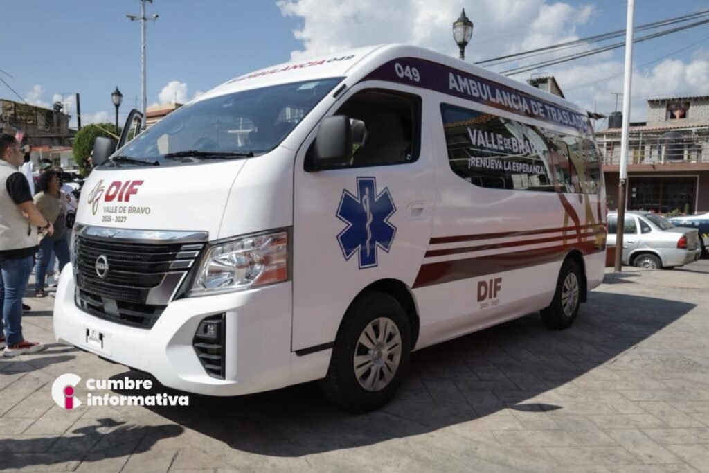 Michelle Núñez entrega ambulancia en Colorines para atención médica segura