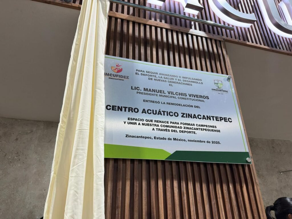 Zinacantepec reinaugura Centro Acuático con mejoras integrales para impulsar el deporte local