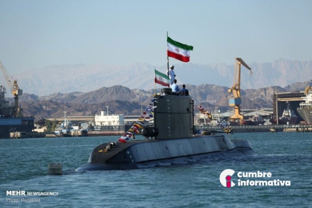 VIDEO: EE.UU. lanza torpedo y hunde navío iraní; recuperan 87 cuerpos