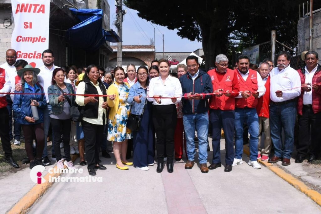 Ana Muñiz entrega andador rehabilitado en San Mateo Atenco