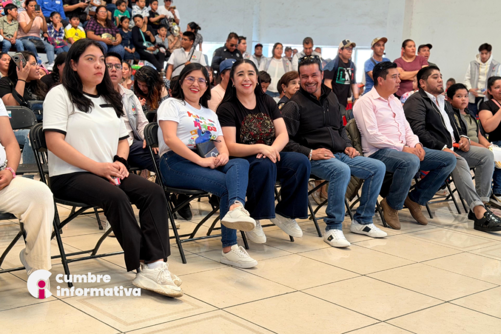 Día del Niño en San Antonio la Isla lucha libre